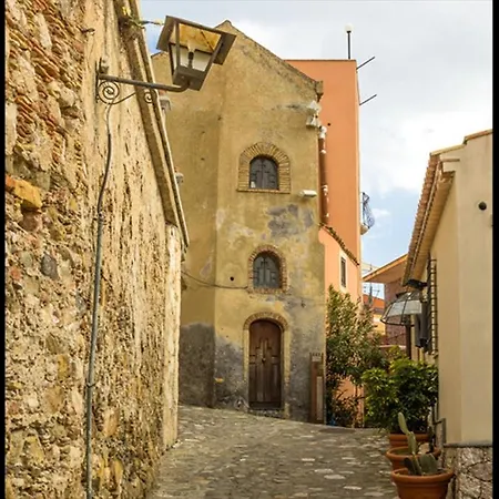 Lejlighed Pippo House Giardini Naxos