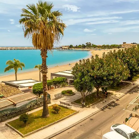 Pippo House Giardini-Naxos